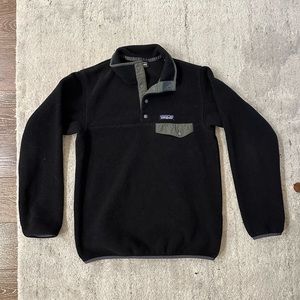 Patagonia Synchilla Women’s Black Sweater Size Small